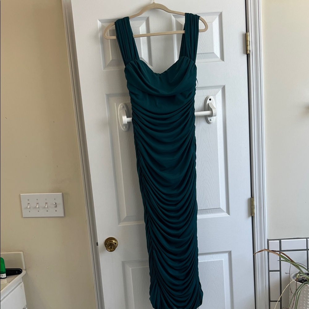 Elegant Teal Sleeveless Dress